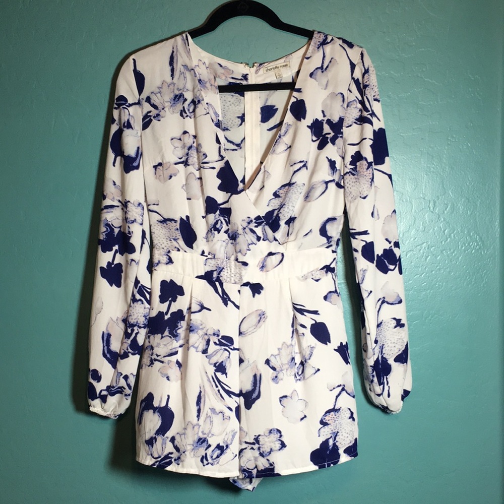 Charlotte Russe Romper Women’s Sz Small